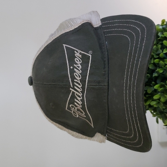 Budweiser gray and cream netted Baseball Hat, OS, unisex. - Picture 1 of 9